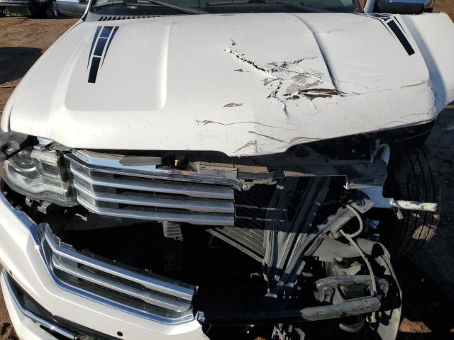 5LMJJ2HTXFEJ14216 Lincoln Navigator