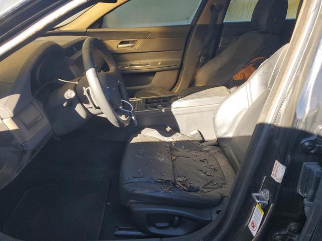 SAJBD4BV9HCY38889 Jaguar XF PREMIUM