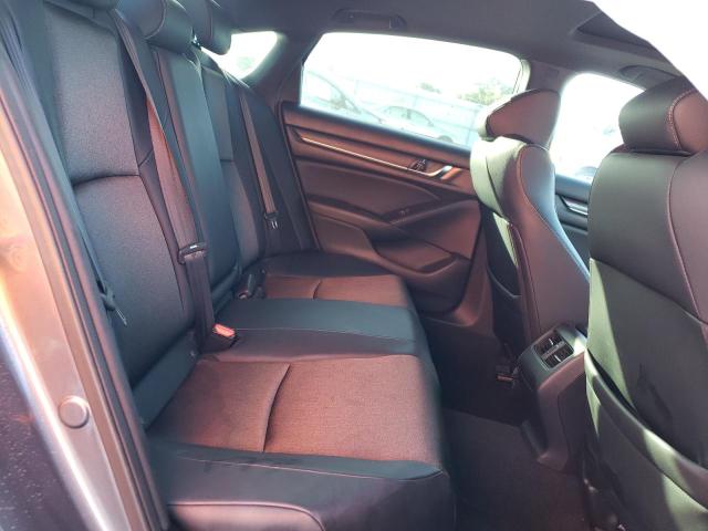 1HGCV2F32JA016676 Honda Accord Sport