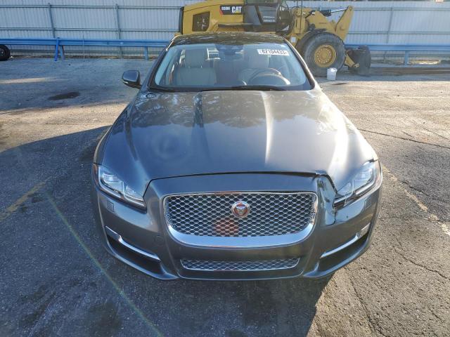 SAJWA2G7XJ8W13625 Jaguar Xjl Portfolio