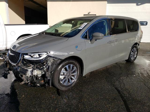Auction sale of the 2022 Chrysler Pacifica Hybrid Touring L, vin: 2C4RC1L77NR124180, lot number: 81590693