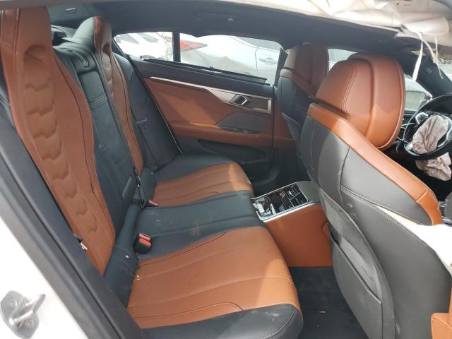 WBAGV2C06NCH15314 BMW 840i