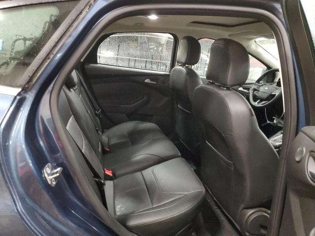 1FADP3N22JL326008 Ford Focus Titanium