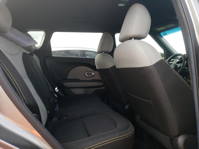 KNDJP3A58F7165693 KIA SOUL +