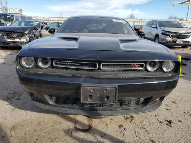 2C3CDZATXFH869373 Dodge Challenger Sxt