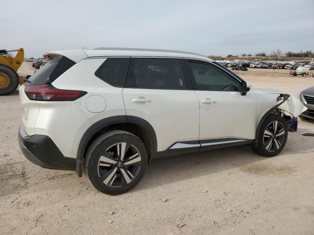 5N1AT3CA2MC704590 Nissan Rogue Sl