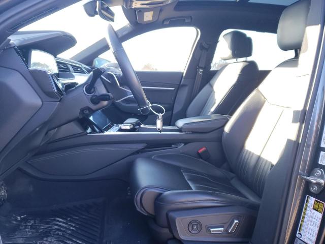WA1VAAGE0KB005940 Audi E-tron Prestige