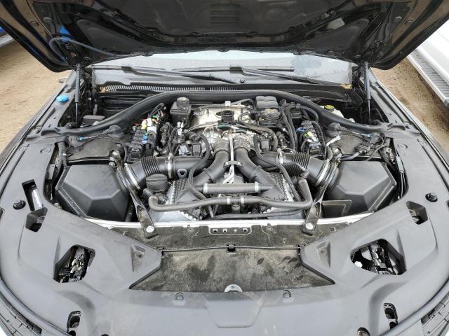 WBSDZ0C0XNCH28011 BMW M8