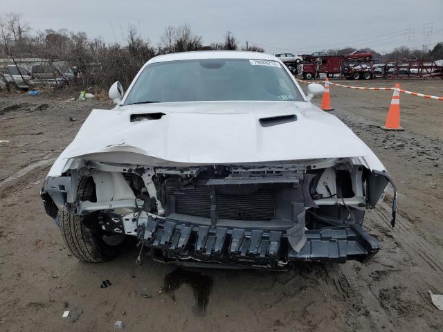 2C3CDZBT7FH709028 Dodge Challenger Sxt Plus