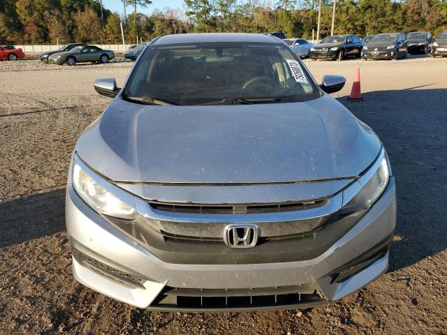 2HGFC2F5XHH562075 Honda Civic Lx