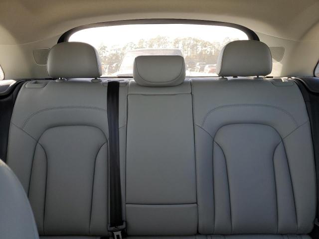 WA1BCCFS9HR015656 Audi Q3 PREMIUM