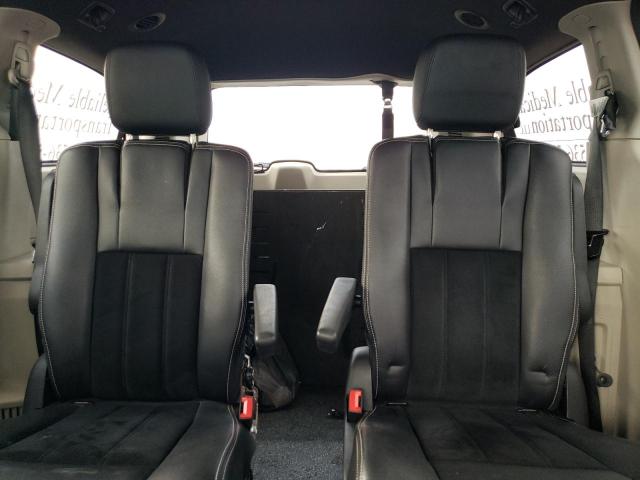2C4RDGCG5JR300055 Dodge Grand Caravan Sxt