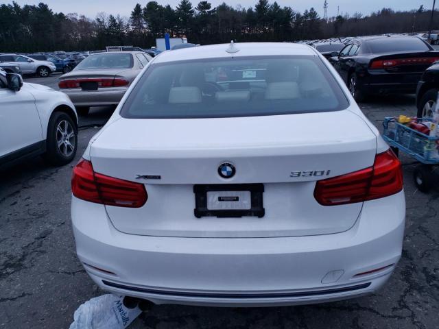 WBA8D9C58JEB35752 BMW 330 XI