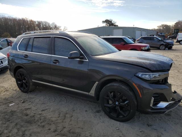 5UXCW2C09L9C15588 BMW X7 Xdrive40i