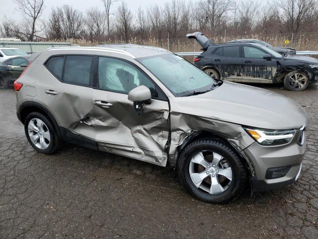 YV4AC2HK1N2761481 Volvo Xc40 T4 Momentum