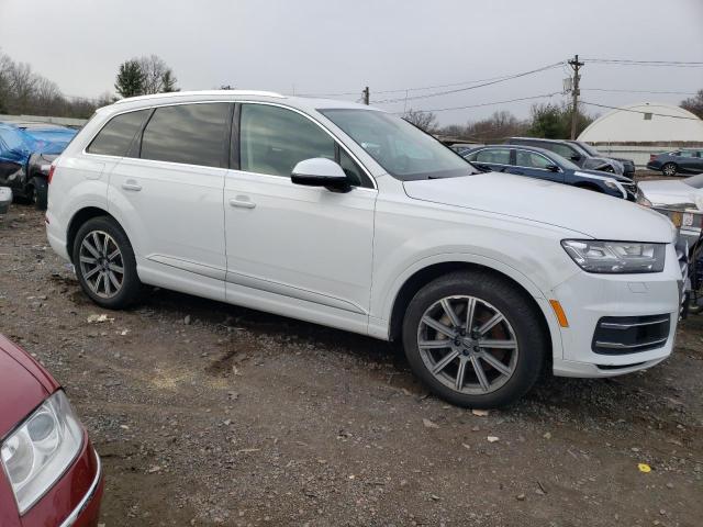 WA1LAAF70JD046209 Audi Q7 Premium Plus