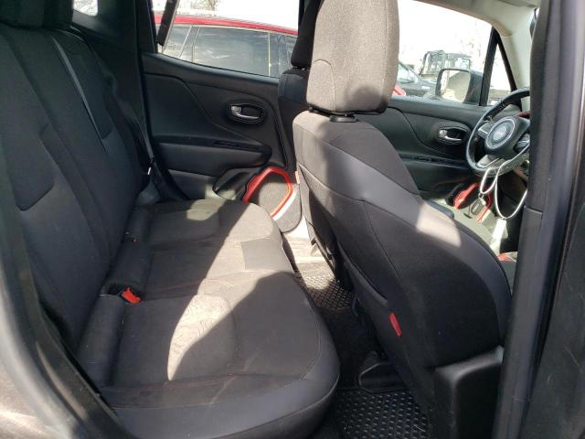 ZACCJBCB4JPG78992 Jeep Renegade Trailhawk