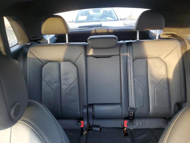 WA1AECF3XL1053841 Audi Q3 PREMIUM