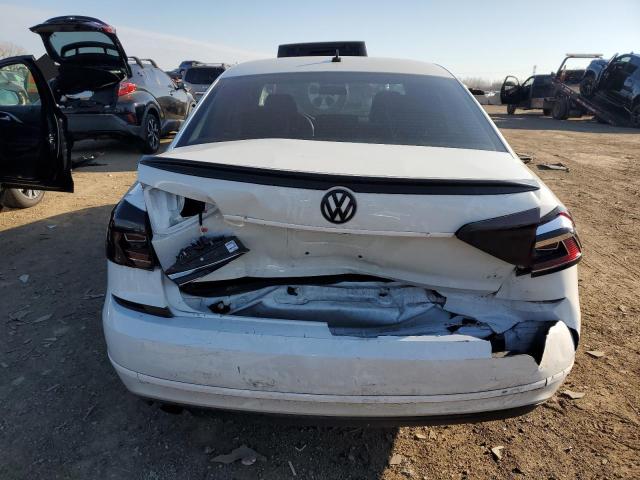 1VWAT7A38HC002440 Volkswagen PASSAT S