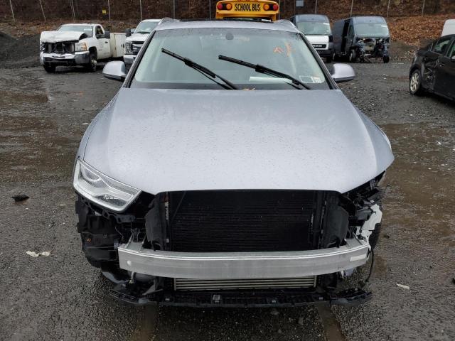 WA1ECCFS5HR006711 Audi Q3 PREMIUM