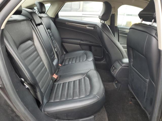 3FA6P0HD8HR405733 Ford FUSION SE