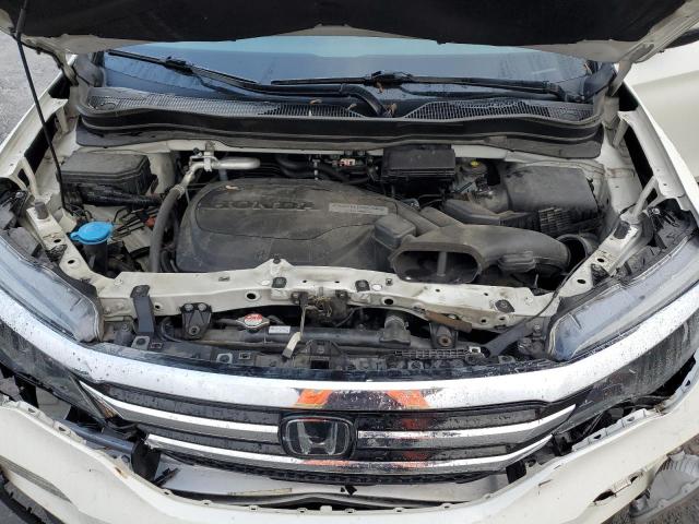 5FNYF6H93JB029809 Honda Pilot Touring