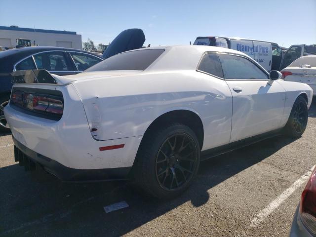 2C3CDZAG2JH122037 Dodge Challenger Sxt