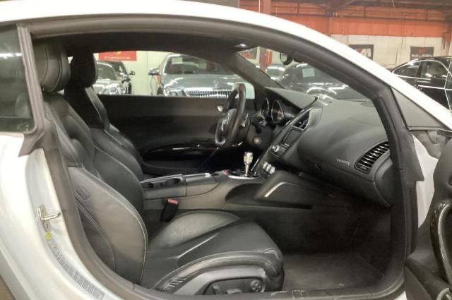 WUAFUAFGXEN000318 Audi R8 4.2 Quattro