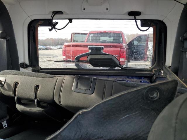 1C4GJXANXJW221800 Jeep Wrangler Sport