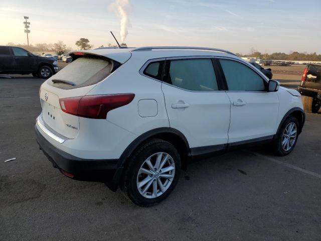 JN1BJ1CR1HW137529 Nissan Rogue Sport S