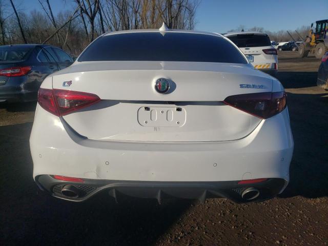 ZARFAEDN0J7593738 Alfa Romeo Giulia Q4