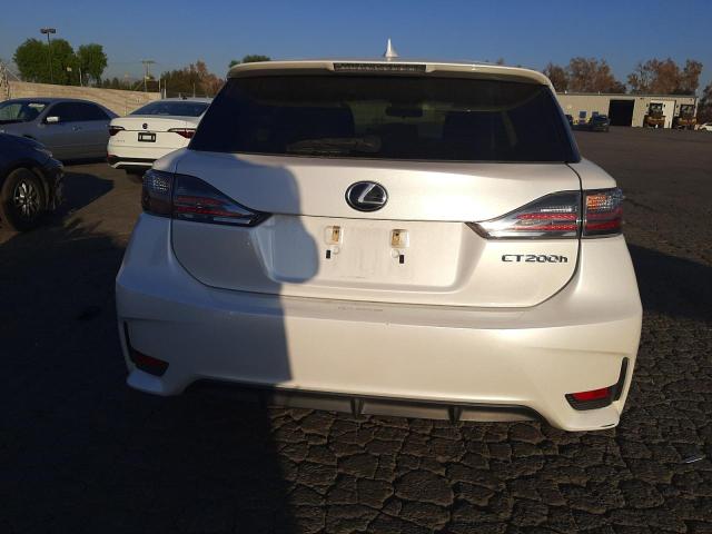 JTHKD5BH4F2229256 Lexus CT 200