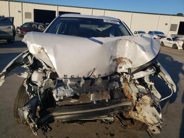 JA4ATUAA8PZ030759 Mitsubishi Eclipse Cross Es