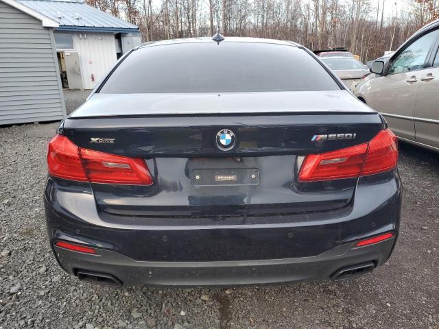 WBAJB9C57JG464399 BMW M550xi