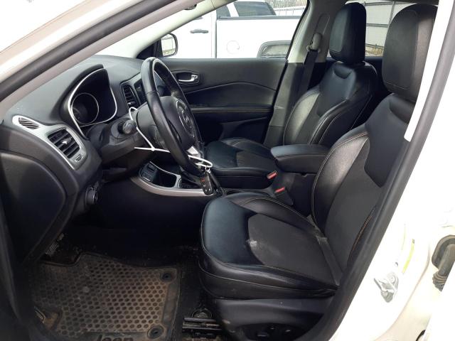 3C4NJCBB5JT165968 Jeep Compass Latitude