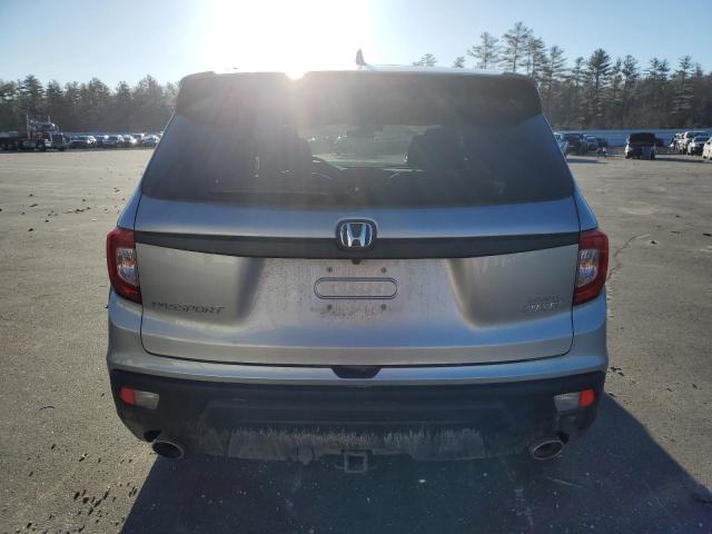 5FNYF8H22MB003074 Honda Passport Sport