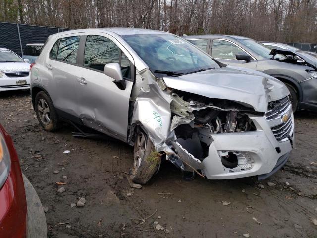 3GNCJNSB6GL227445 Chevrolet TRAX LS