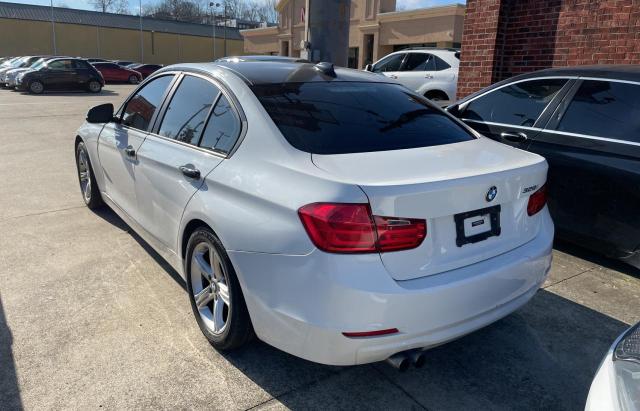 WBA3C1C58FP853406 BMW 328 I Sulev