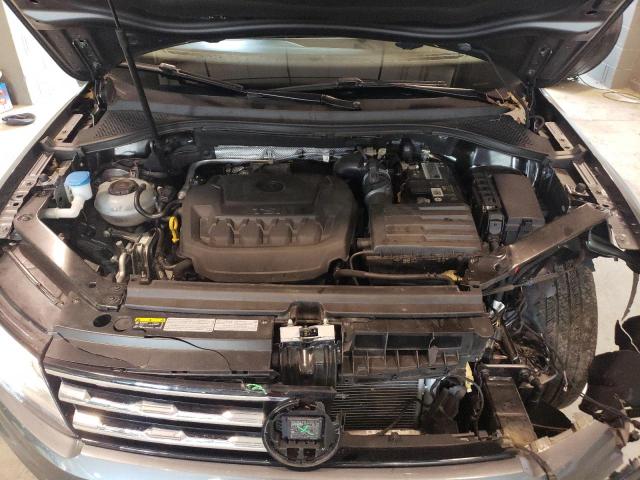 3VV2B7AX7LM008414 Volkswagen TIGUAN SE