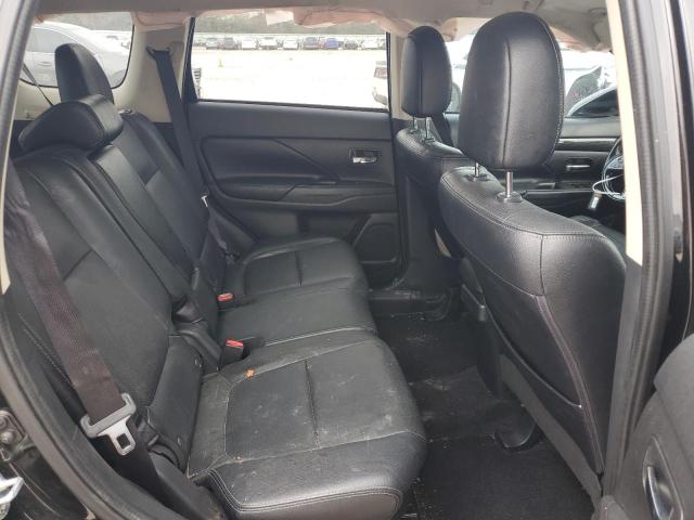 JA4AD3A38HZ013910 Mitsubishi Outlander Se