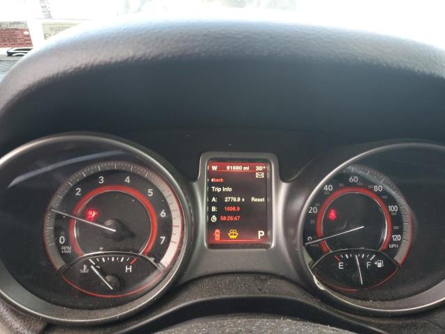 3C4PDCGG2JT369972 Dodge Journey Crossroad