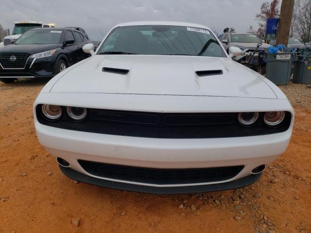 2C3CDZAG0LH210670 Dodge Challenger Sxt