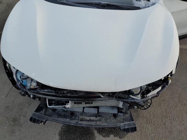JN1BJ1CR1HW137529 Nissan Rogue Sport S