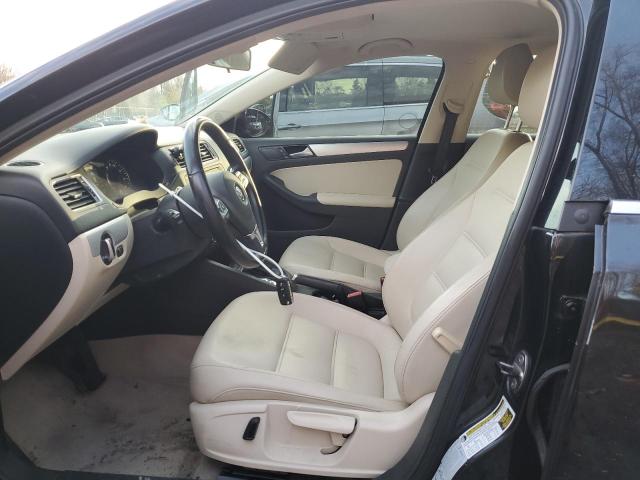 3VW637AJ2EM230755 Volkswagen Jetta Hybrid