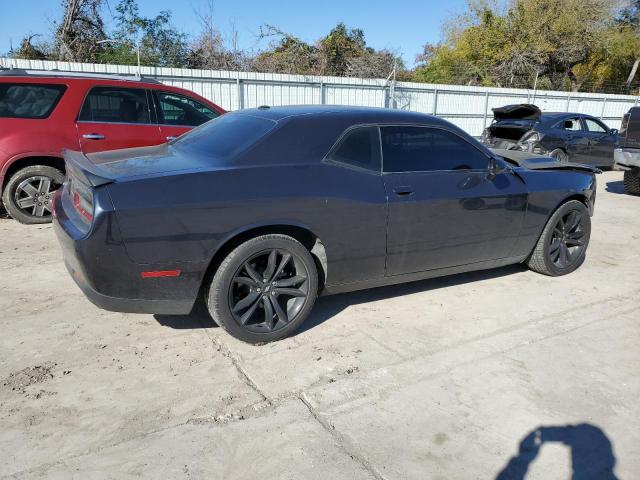 2C3CDZAG7JH118629 Dodge Challenger Sxt