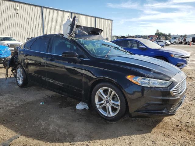 3FA6P0HD2JR174754 Ford FUSION SE