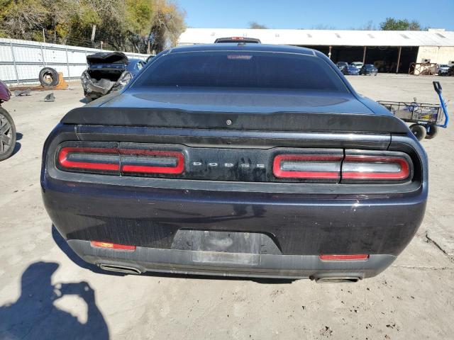 2C3CDZAG7JH118629 Dodge Challenger Sxt