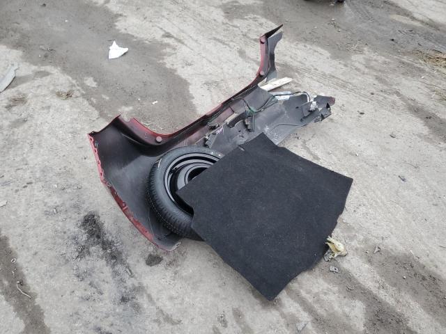 3MYDLBJV2LY704498 Toyota YARIS LE