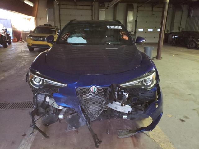 ZASPAKBN2N7D42314 Alfa Romeo STELVIO TI