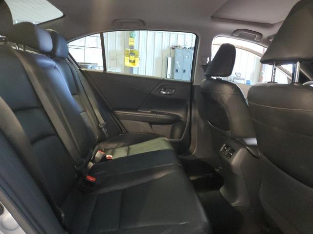 1HGCR3F82HA029833 Honda ACCORD EXL